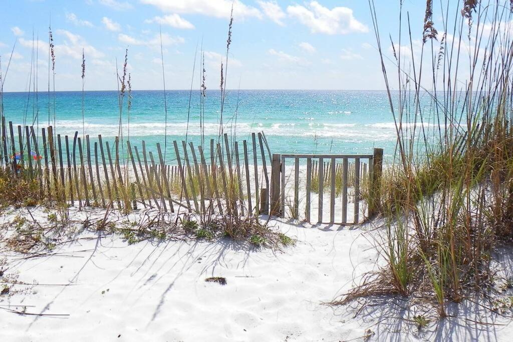 Life'S A Breeze - Updated 3Br 5Min To Pcola Beach Gulf Breeze Exterior photo