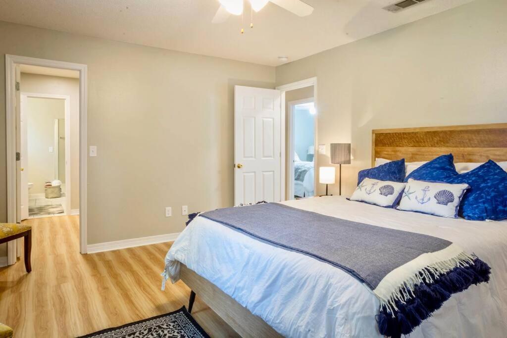Life'S A Breeze - Updated 3Br 5Min To Pcola Beach Gulf Breeze Exterior photo